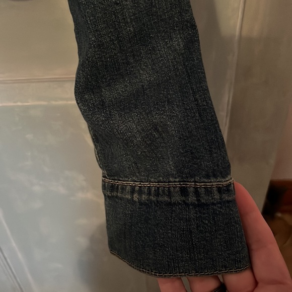 COPY - Theory Women’s Jean Jacket Size Small . It has a bit of stretch as well. - Picture 5 of 8
